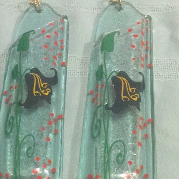 Hanging Flower Bud Vases 2 Hand-Blown & painted Gorgeous bud vases A unique Gift - Picture 8 of 9